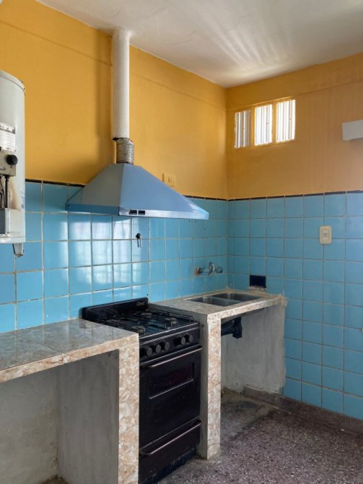 PH 2 amb amplio APTO CREDITO con patio y parrilla, ubicada en Jacinto Rosso 452 Lomas de Zamora