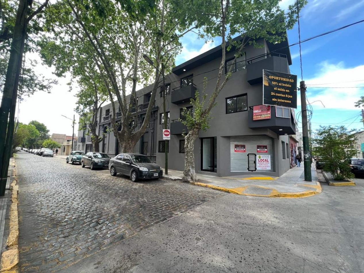 Dpto dos amb estrenar con balcon y cochera, APTO CREDITO. 1er piso a estrenar, ubicado 25 de Mayo 191, Temperley