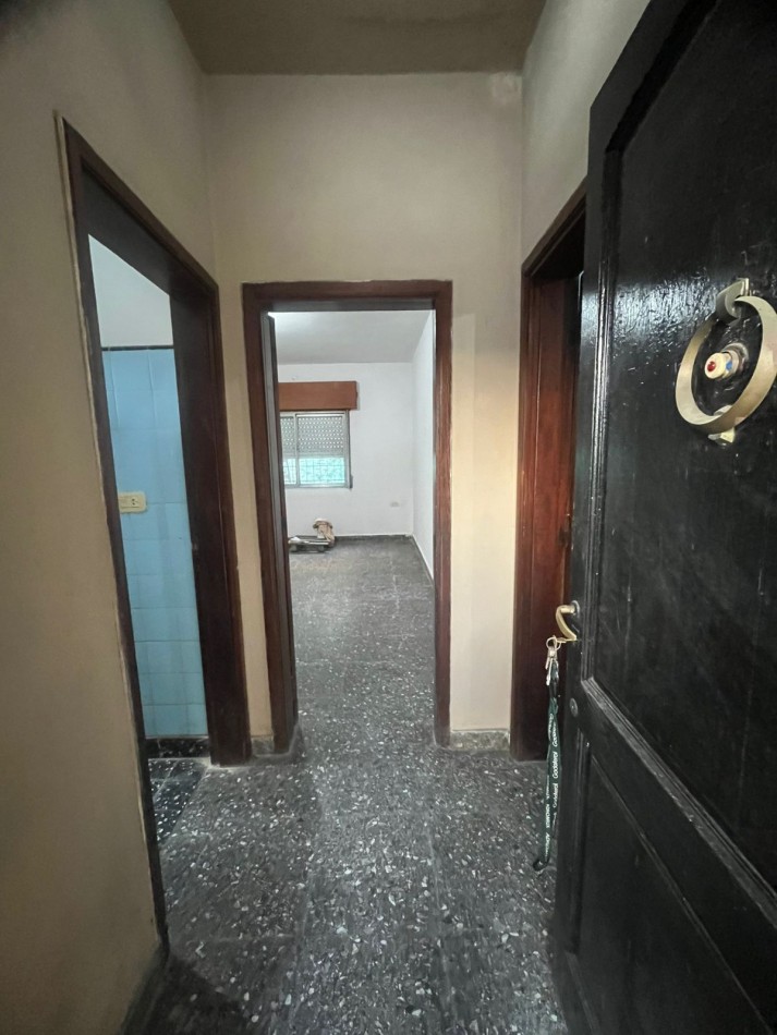Gran casa 3 amb con patio y cochera ubicada en Gral. Necochea 925, Llavallol