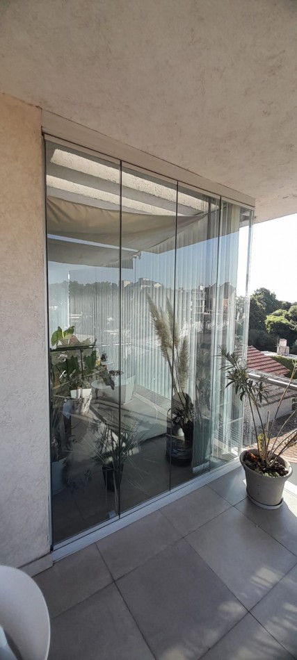 Dpto premium 3 amb al frente con balcon/terraza, 2 cocheras y amenities en el corazon de Adrogue: Cordero 751