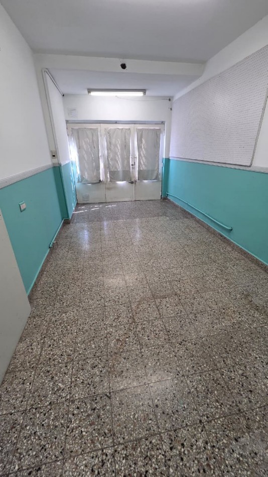 Casa ph al frente 4 amb con cochera y patio, ubicada en Cangallo 1421 Temperley