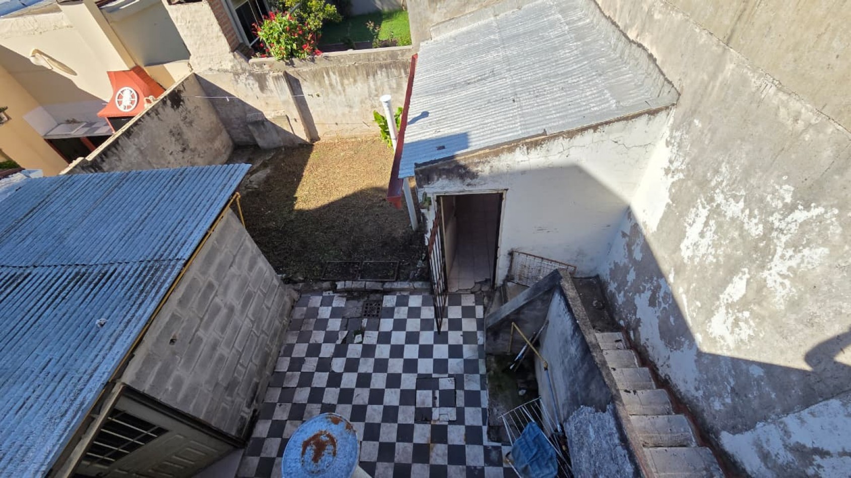 Casa ph al frente 4 amb con cochera y patio, ubicada en Cangallo 1421 Temperley