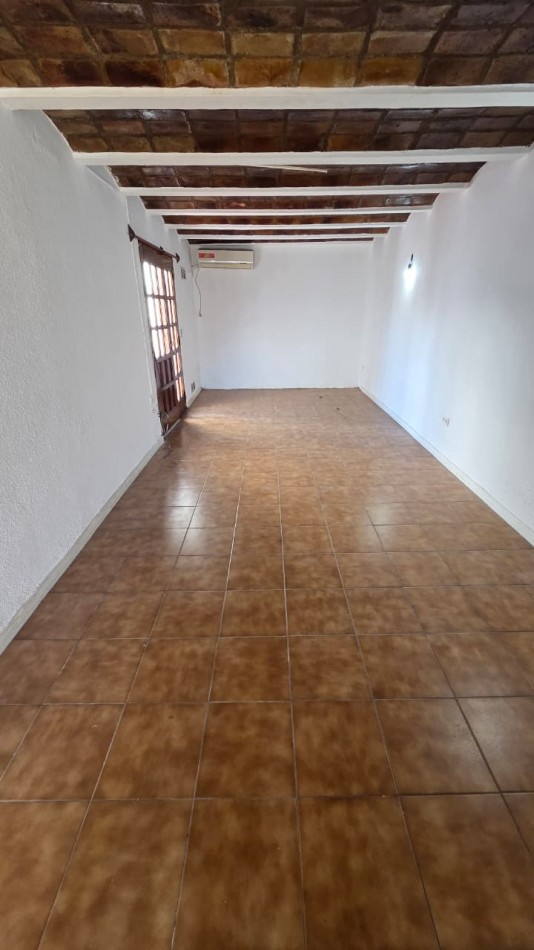 Ph tipo casa con cochera apto credito, Ubicado en Garona 1400, Lomas de Zamora