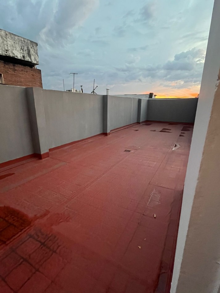 Dpto semipiso 3 amb amplios con balcon y cochera. Excelente ubicacion: Alem 1306, Banfield