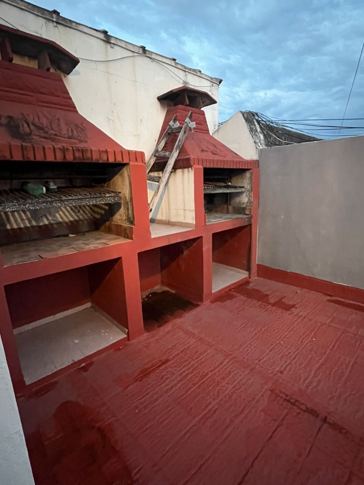 Dpto semipiso 3 amb amplios con balcon y cochera. Excelente ubicacion: Alem 1306, Banfield