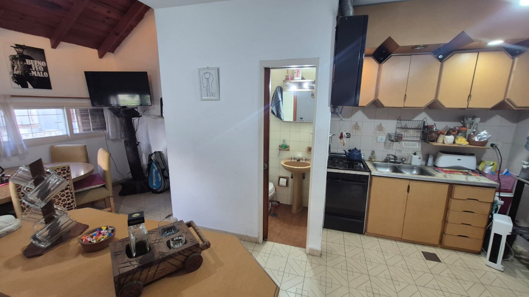Excelente casa 2 amb con patio, jardin y parrilla. Ubicado en Azul 298, Monte Grande