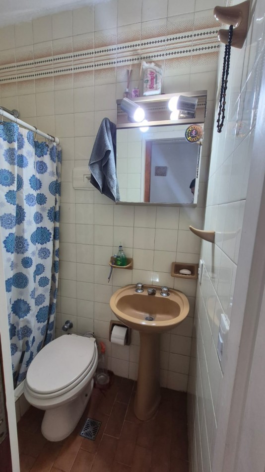 Excelente casa 2 amb con patio, jardin y parrilla. Ubicado en Azul 298, Monte Grande