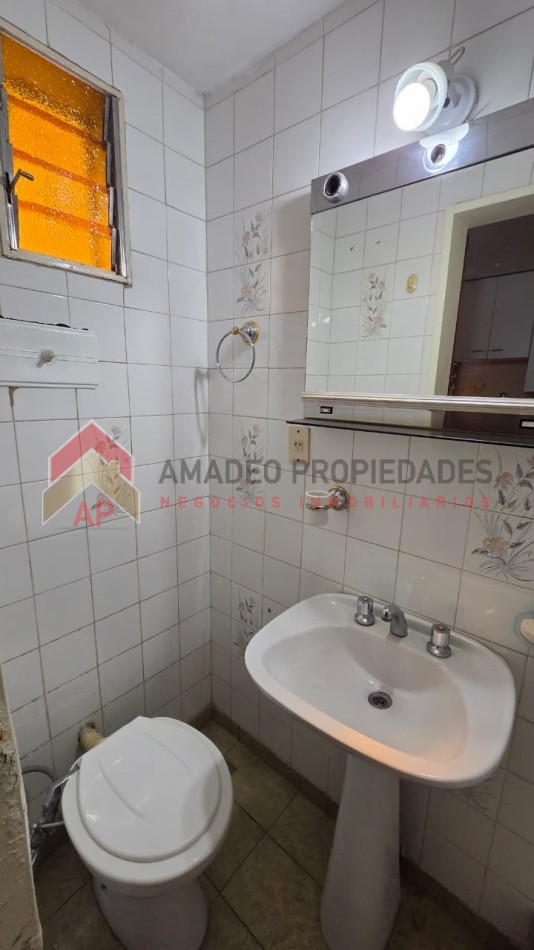 Bungalows 2 amb con patio y jardin. ubicado en Azul 298, Monte Grande