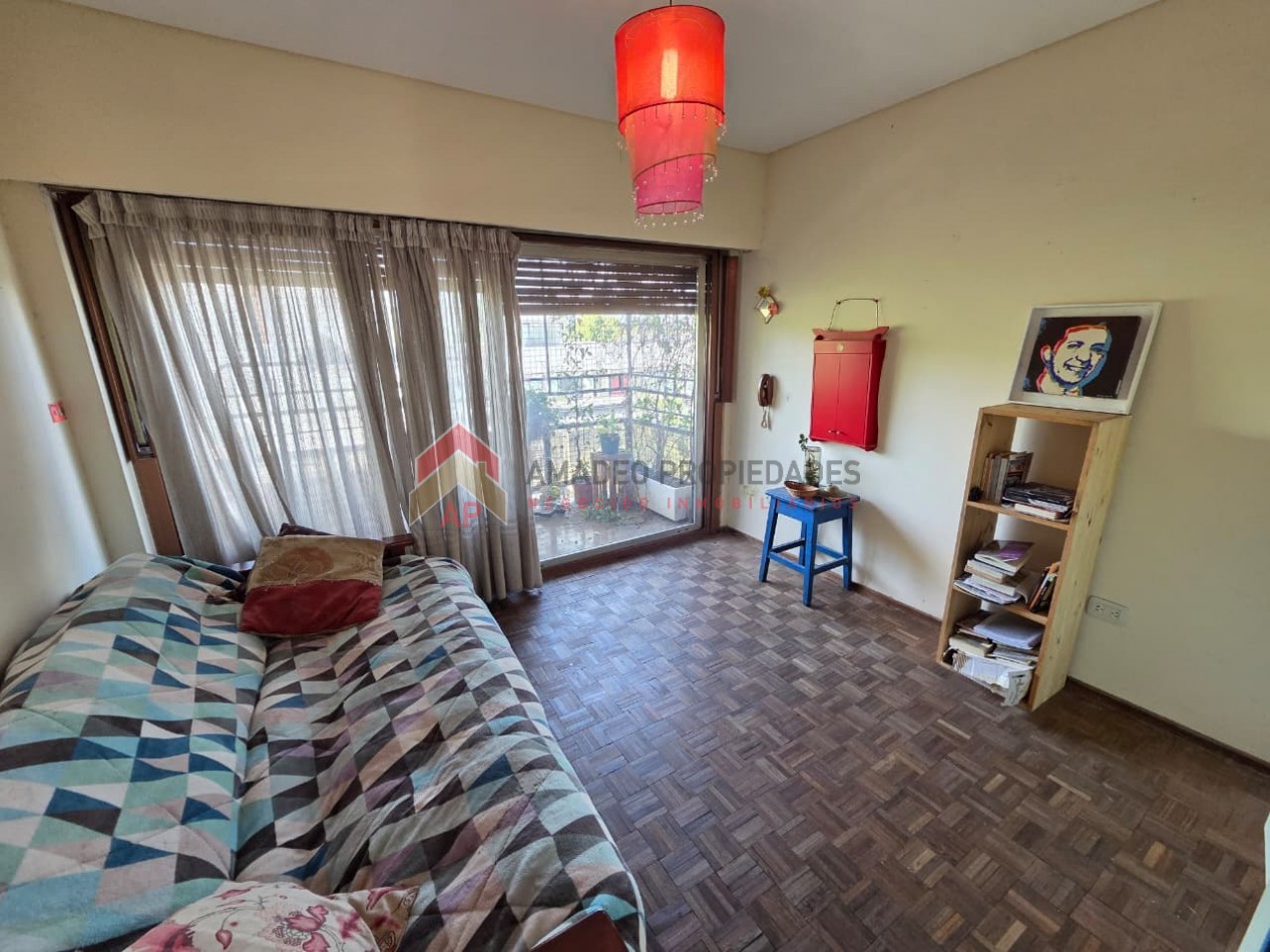 Impecable dpto semipiso 3 amb con balcon, cochera y baulera. Excelente ubicacion: Sixto Fernandez 137, Lomas de Zamora