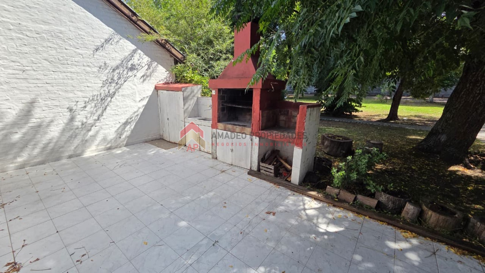 Casa 2 amb con patio, jardin y parrilla. Ubicado en Azul 298, Monte Grande