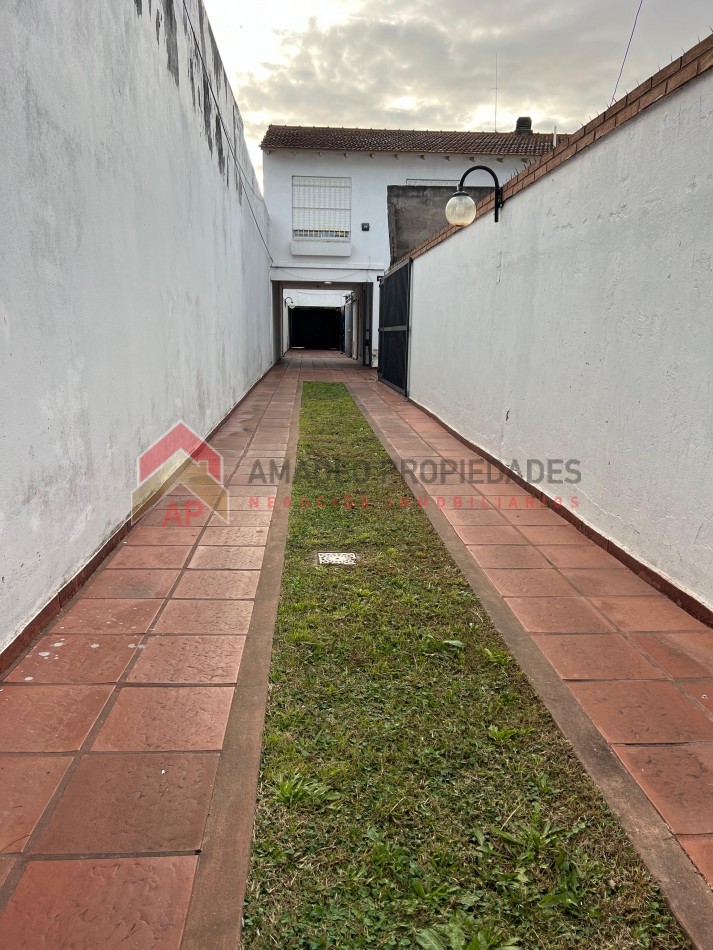 Impecable ph t/casa con patio y cochera, ubicado San Carlos 372, Temperley