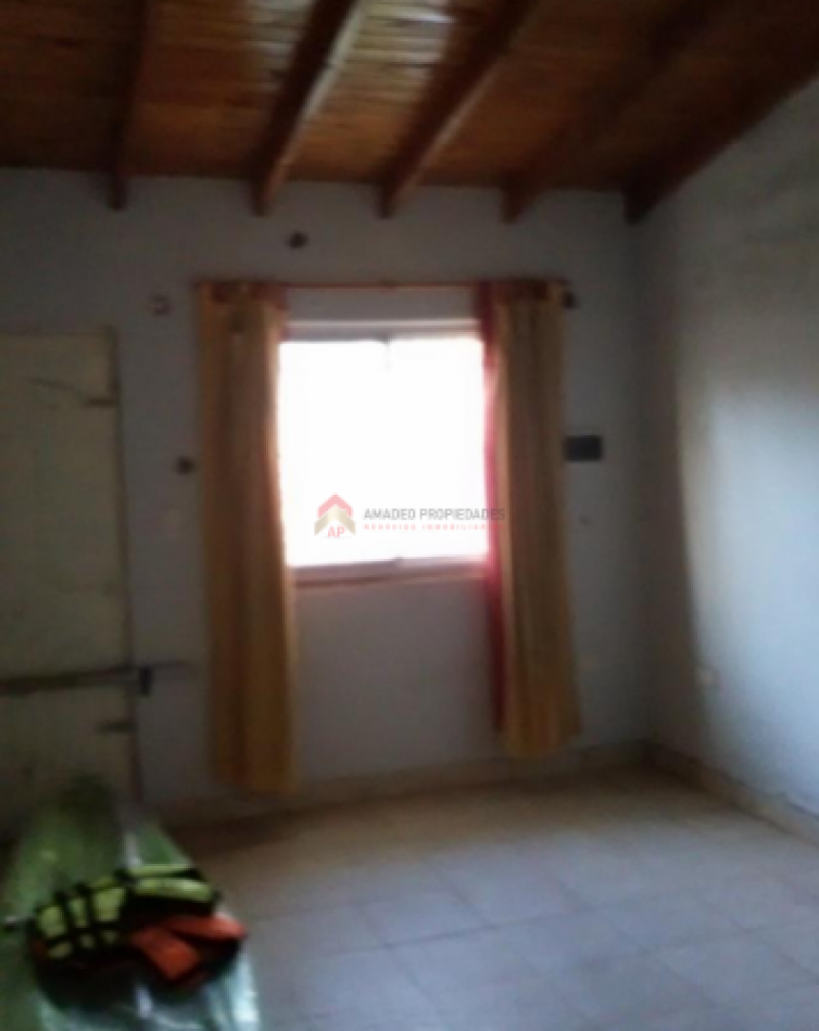 Casa Quinta vacacional 4 amb con gran parque y cochera NUEVO PRECIO, ubicada en Yapeyu 2100 , Longchamps