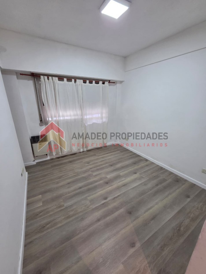 Impecable dpto 3 amb al frente en planta baja. APTO CREDITO. Excelente ubicacion: Portela 611, Lomas de Zamora