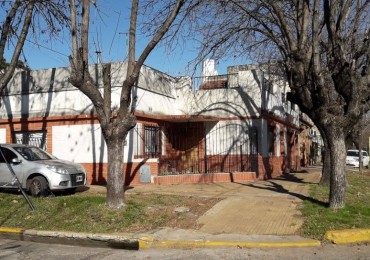 Casa en Venta, ubicada en Pedernera al 1000, Lomas de Zamora