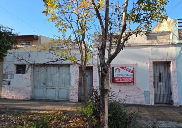 Gran lote ideal demolicion para construccion. Excelente ubicacion: Tacuari 561, Lanus Oeste