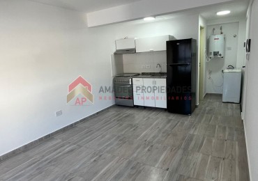 Impecable monoambiente full equipado y luminoso, a estrenar con cochera. Excelente ubicacion: Pedernera 279, Lomas de Zamora